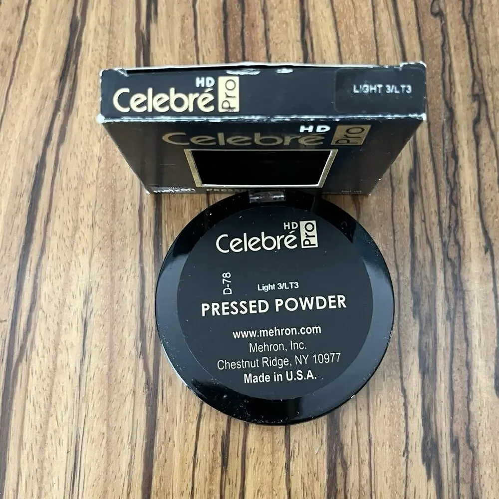 Mehron Celebré Pro-HD Pressed Powder Foundation Light 3